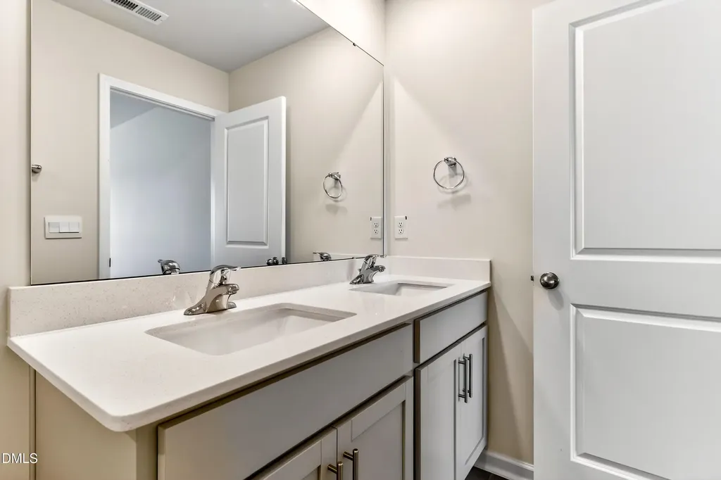 145 Tributary Way Fuquay Varina NC 27526