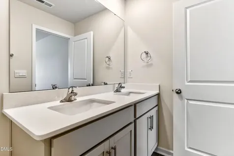 145 Tributary Way Fuquay Varina NC 27526