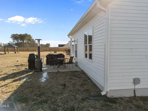 295 Springtooth Drive Zebulon NC 27597