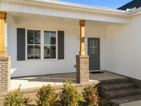 295 Springtooth Drive Zebulon NC 27597
