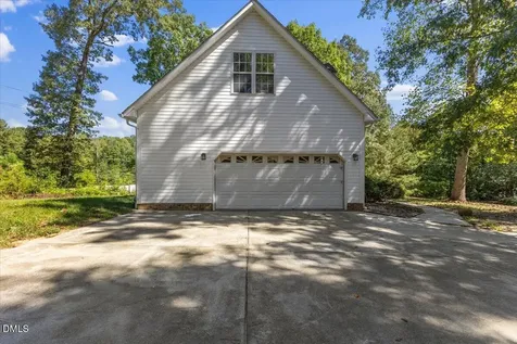 117 Lake Point Drive Clayton NC 27527