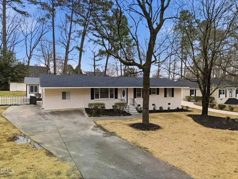 208 Lynnwood Estates Drive Knightdale NC 27545