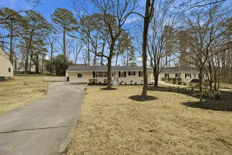 208 Lynnwood Estates Drive Knightdale NC 27545