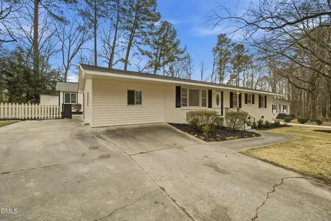 208 Lynnwood Estates Drive Knightdale NC 27545