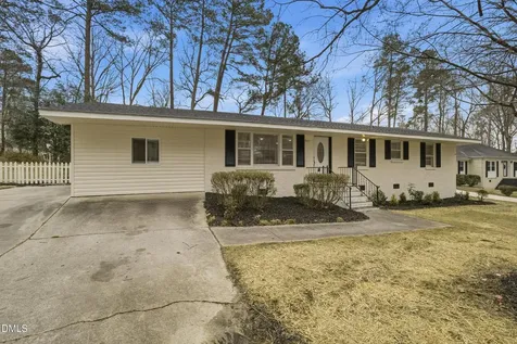 208 Lynnwood Estates Drive Knightdale NC 27545