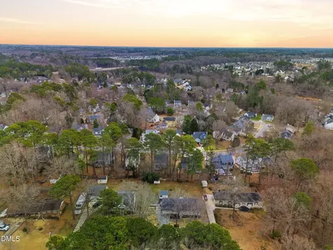 208 Lynnwood Estates Drive Knightdale NC 27545