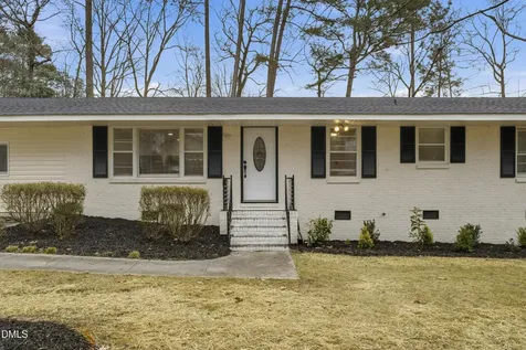 208 Lynnwood Estates Drive Knightdale NC 27545
