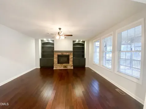 213 Cross Oaks Place Holly Springs NC 27540