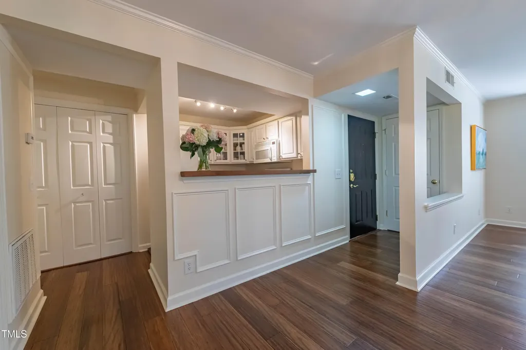 1211 Westview Lane Raleigh NC 27605