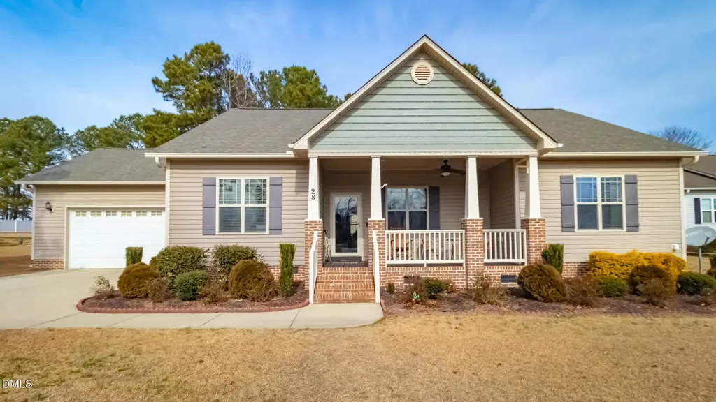 28 Silver Creek Drive Clayton NC 27520