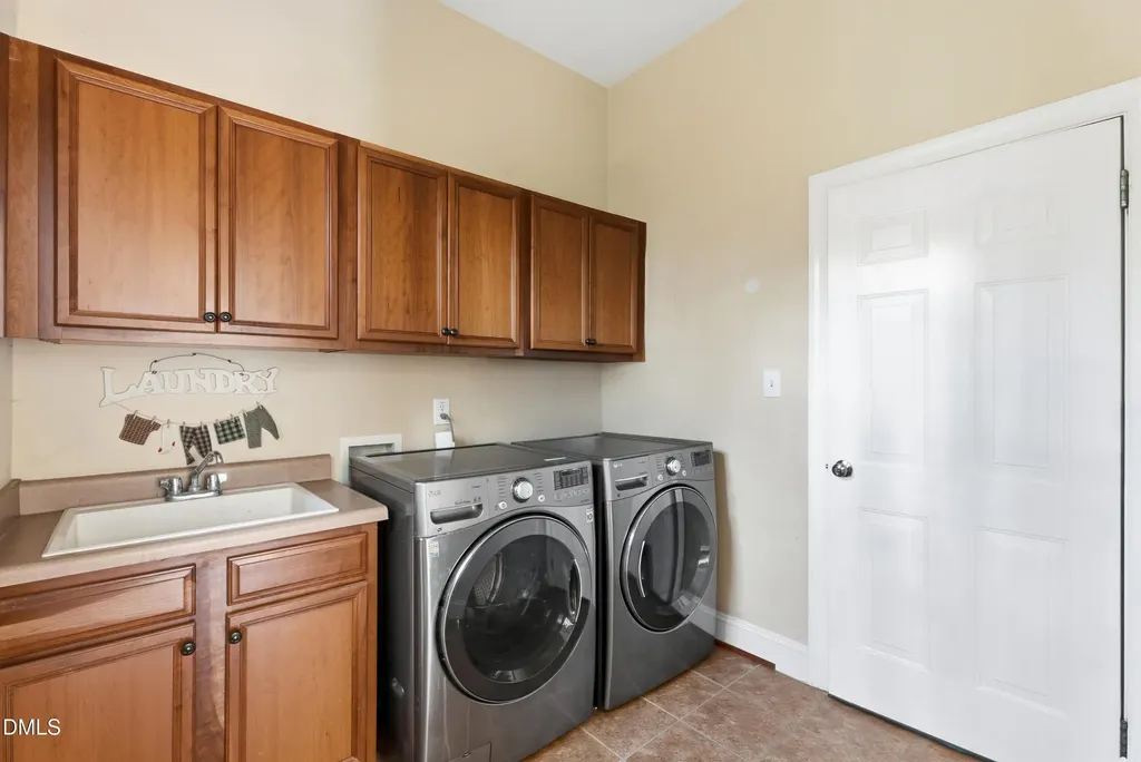 8228 Clarks Branch Drive Raleigh NC 27613