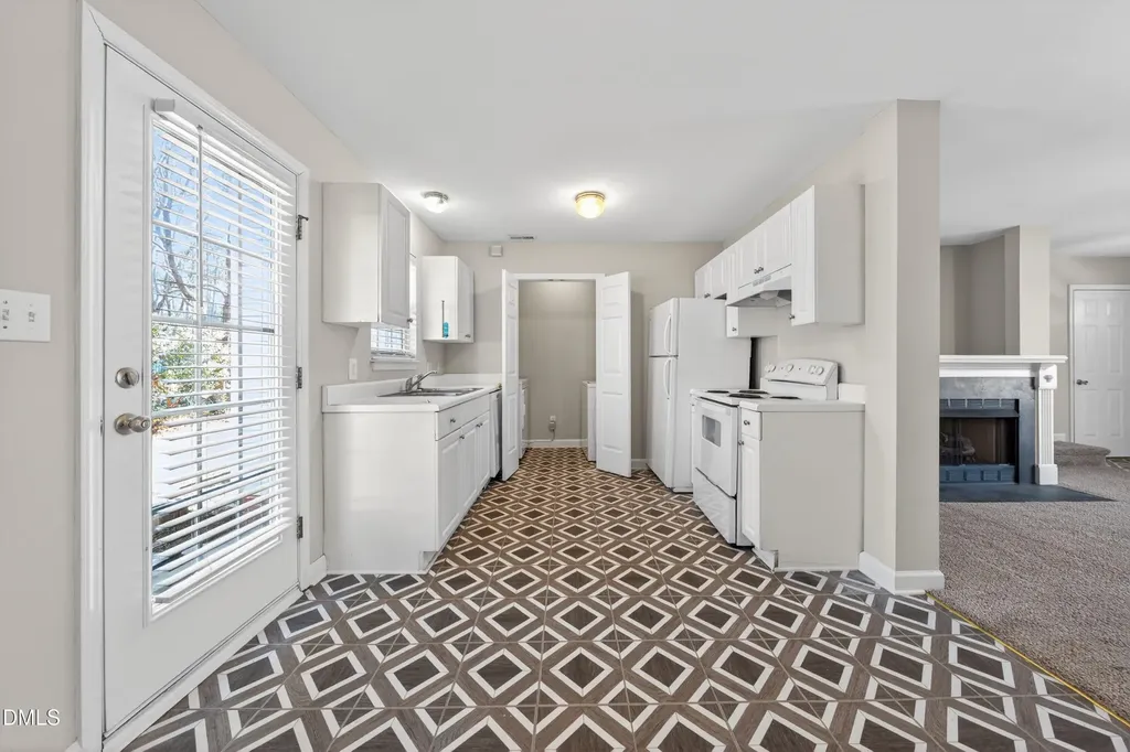 1601 Briarmont Court Raleigh NC 27610