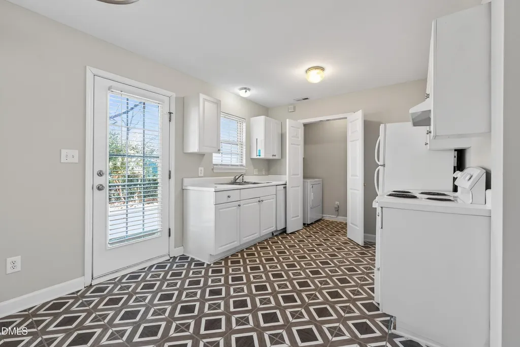 1601 Briarmont Court Raleigh NC 27610