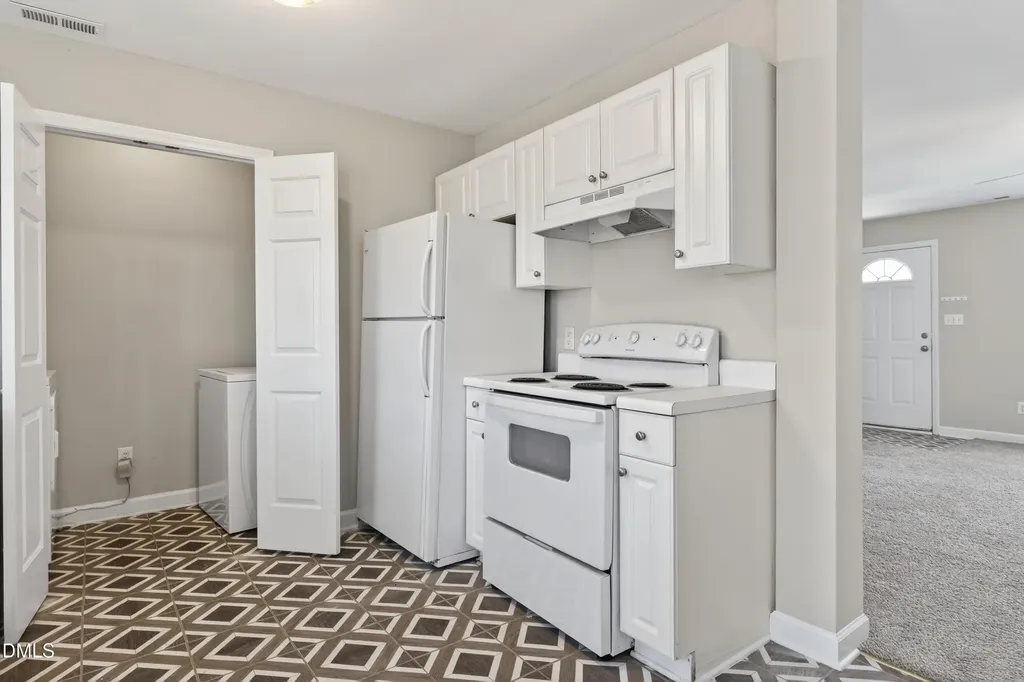 1601 Briarmont Court Raleigh NC 27610