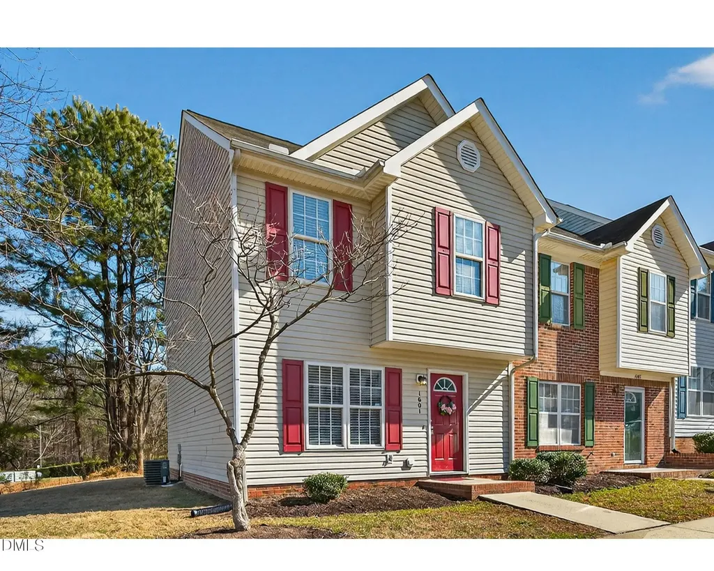 1601 Briarmont Court Raleigh NC 27610