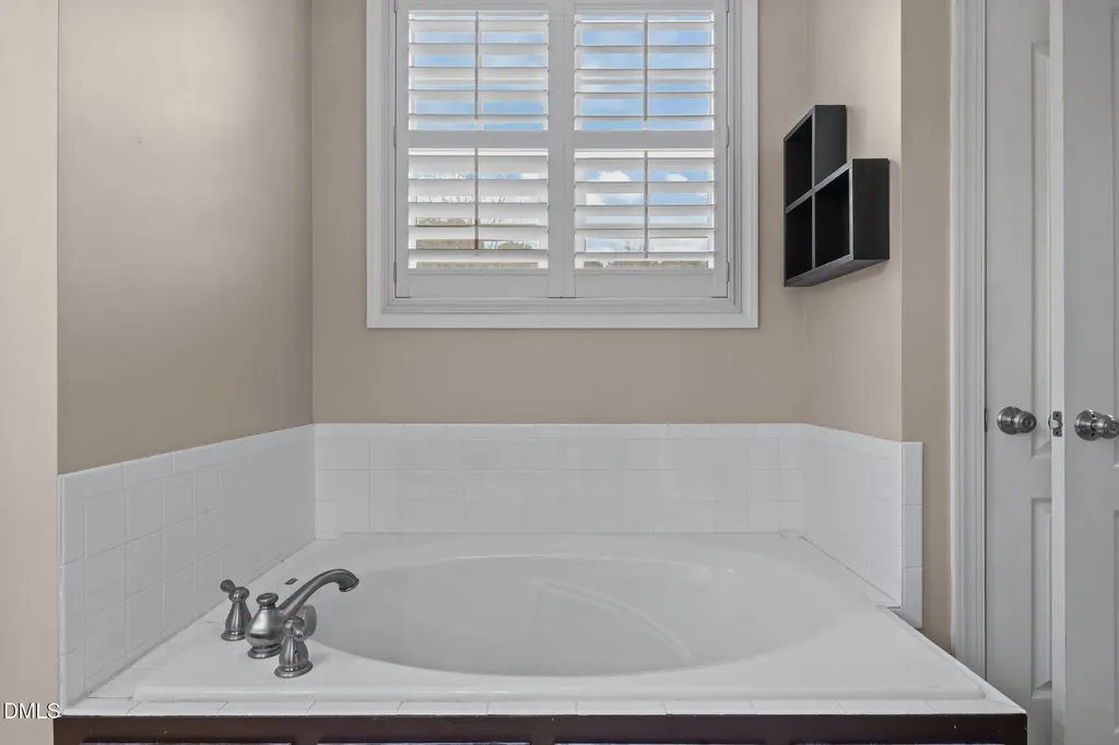 29 Dexterfield Drive Fuquay Varina NC 27526