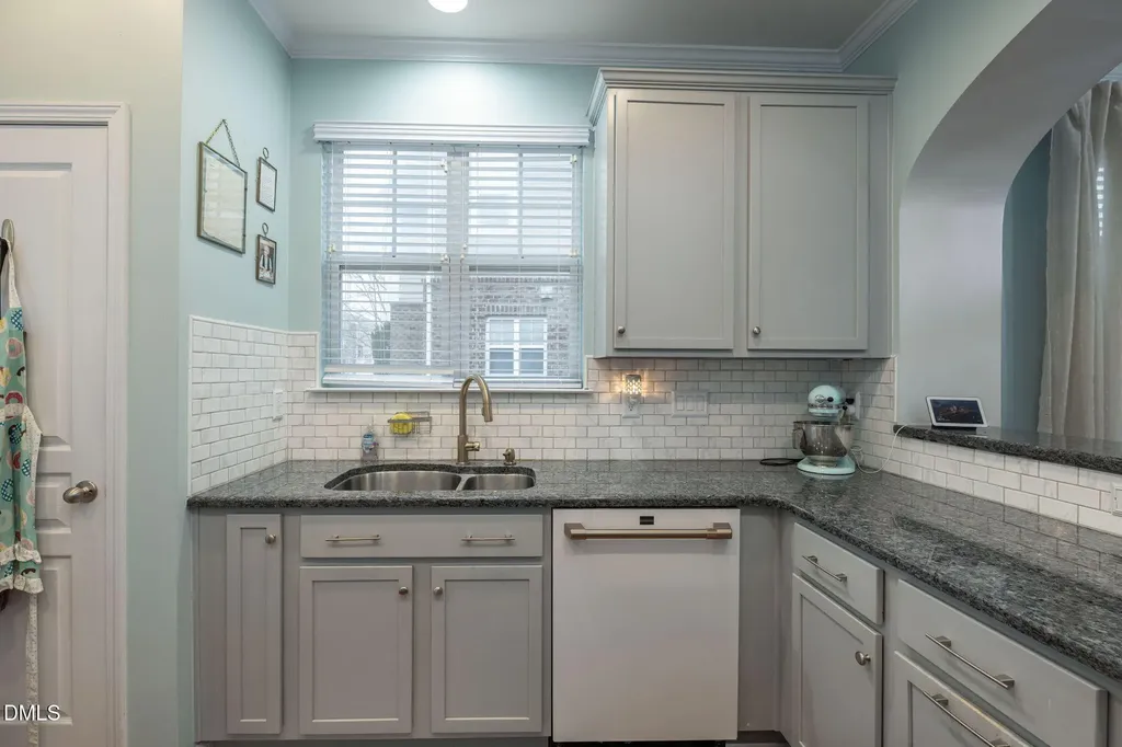 9145 Wooden Road Raleigh NC 27617