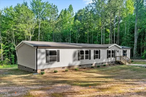 3712 N Carolina 58 Warrenton NC 27589