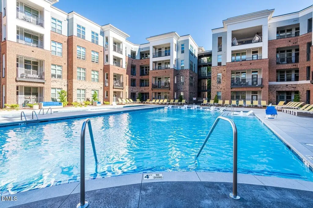 600 Carraway Crossing Chapel Hill NC 27516