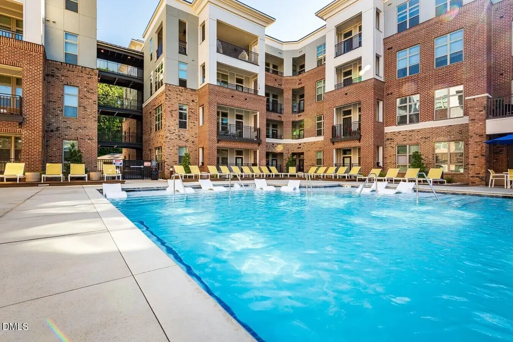 600 Carraway Crossing Chapel Hill NC 27516