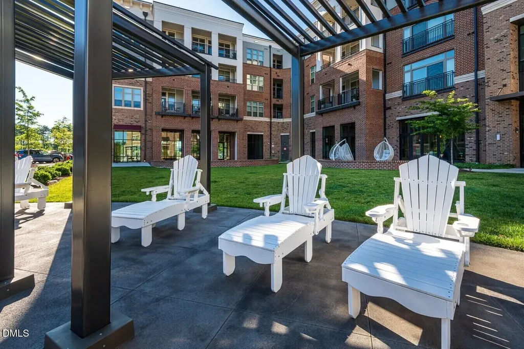 600 Carraway Crossing Chapel Hill NC 27516
