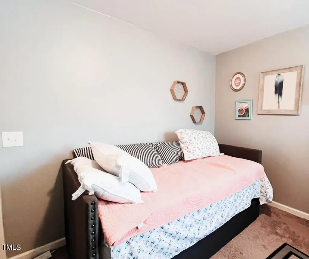 157 Solstice Drive Haw River NC 27258