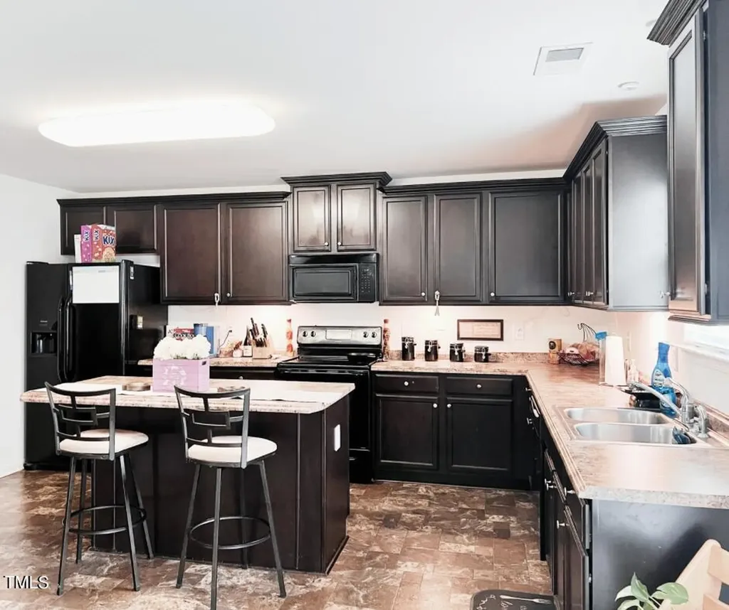157 Solstice Drive Haw River NC 27258