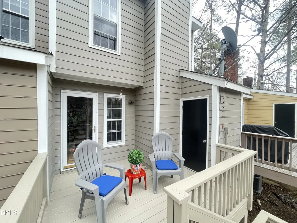 4536 Hamptonshire Drive Raleigh NC 27613