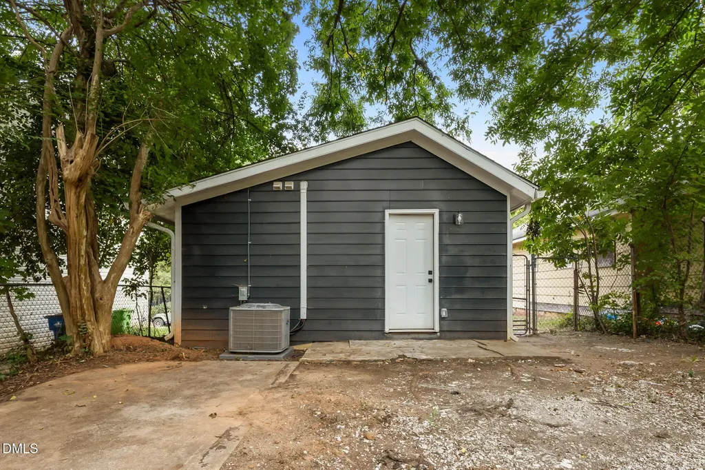 1213 S Bloodworth Street Raleigh NC 27601