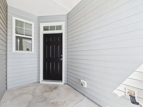 458 Channel Drop Drive Clayton NC 27520