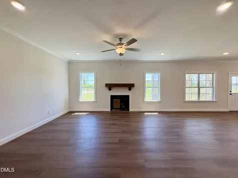 7597 Sweetwater Drive Nashville NC 27856