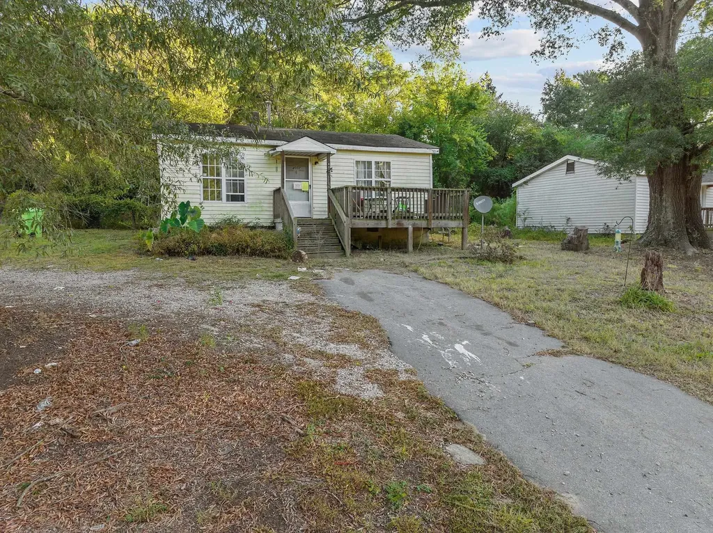 4009 Virginia Street Raleigh NC 27610