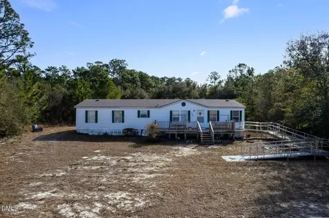 2564 SE River Road SE Winnabow NC 28479