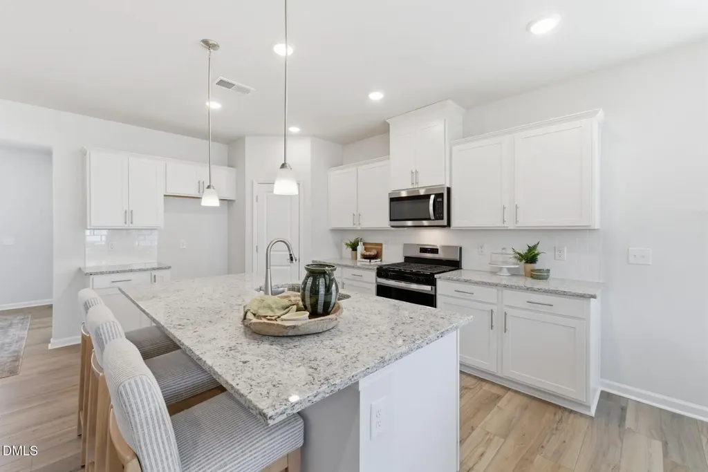 2112 Cedar Bird Lane Fuquay Varina NC 27526