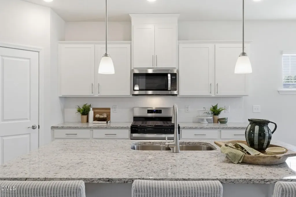 2112 Cedar Bird Lane Fuquay Varina NC 27526