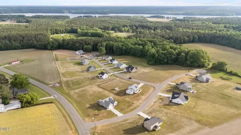 5142 Willows Edge Drive Sims NC 27880