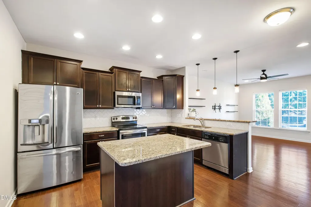 1118 Renewal Place Raleigh NC 27603