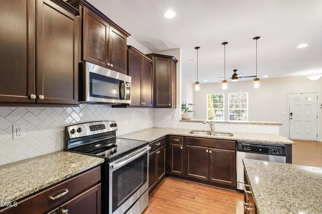 1118 Renewal Place Raleigh NC 27603