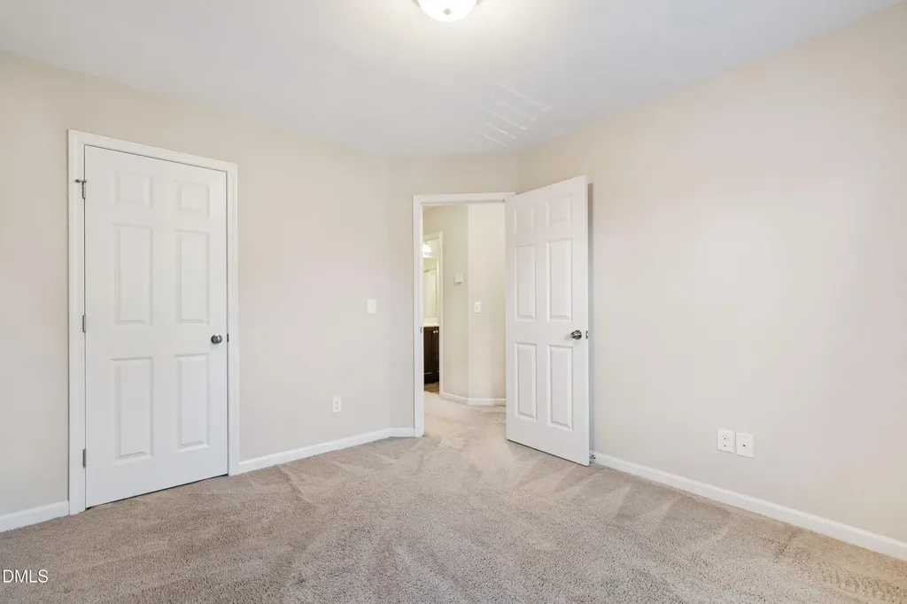 1118 Renewal Place Raleigh NC 27603