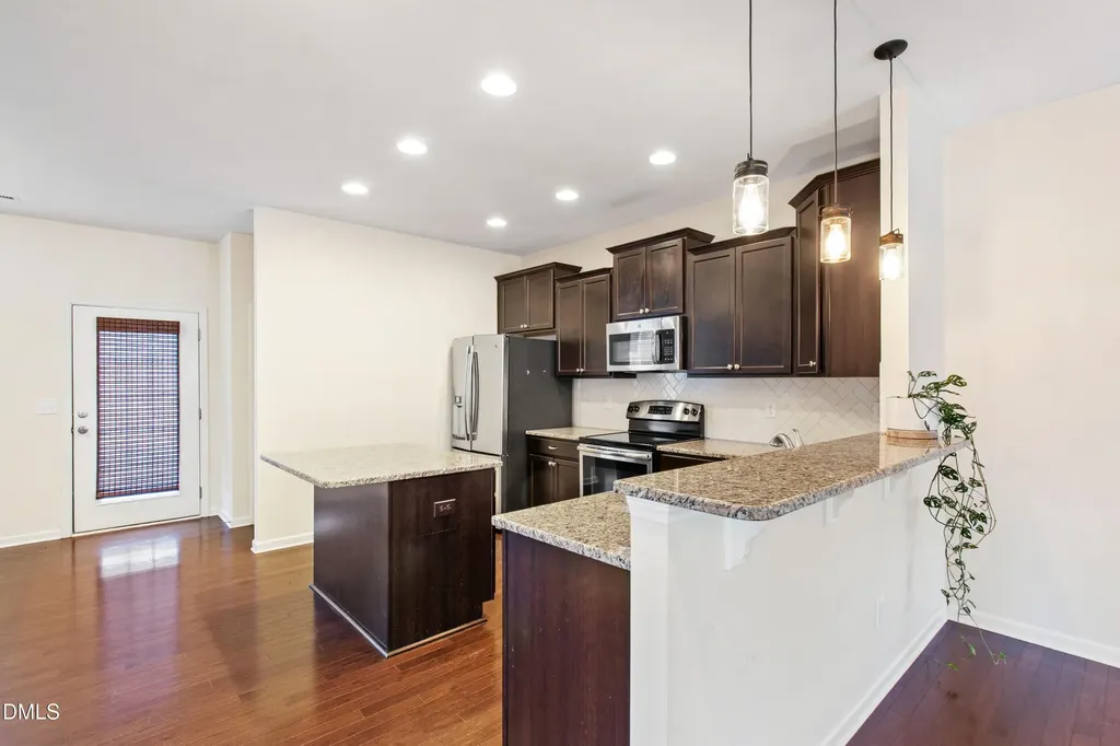 1118 Renewal Place Raleigh NC 27603