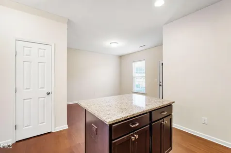 1118 Renewal Place Raleigh NC 27603
