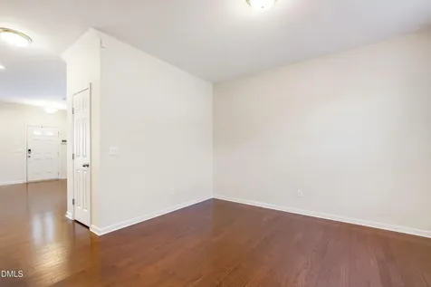1118 Renewal Place Raleigh NC 27603