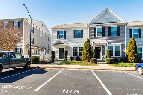 1118 Renewal Place Raleigh NC 27603