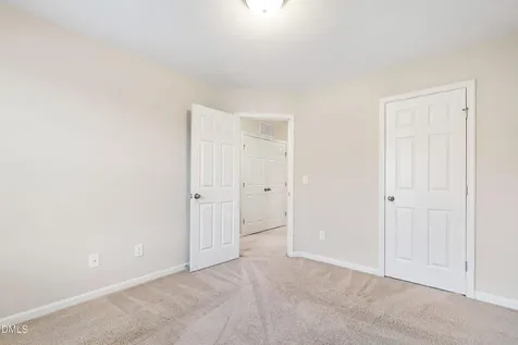 1118 Renewal Place Raleigh NC 27603