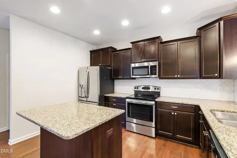 1118 Renewal Place Raleigh NC 27603
