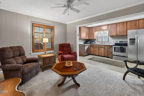 412 E Park Street Cary NC 27511