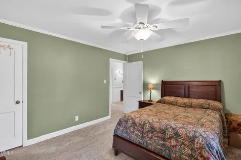 412 E Park Street Cary NC 27511