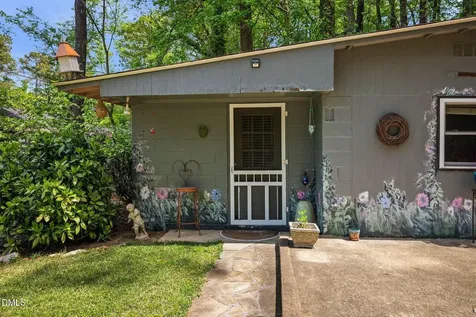 412 E Park Street Cary NC 27511