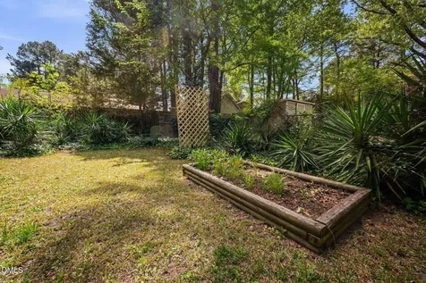 412 E Park Street Cary NC 27511