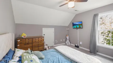 970 Winterside Lane Winston-salem NC 27101